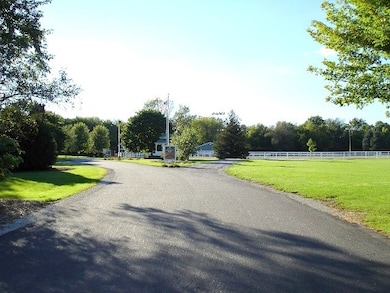 7416 Briar Ct, Spring Grove, IL 60081 - photo 6