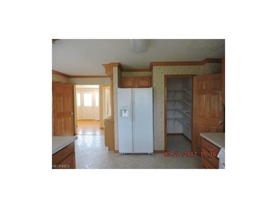 Foyer, kitchen, pantry