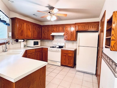 2205 Gray Dove Dr, Shawnee, OK 74804 - photo 6