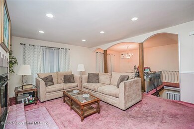 38 Bleeker Place, Staten Island, NY 10314 - photo 6