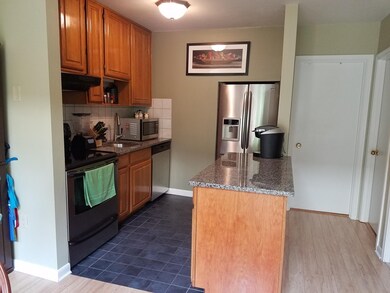 206 Tall Oaks Dr unit H, South Weymouth, MA 02190 - photo 7