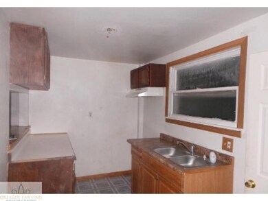 unlisted-address, Lansing, MI 48910 - photo 3