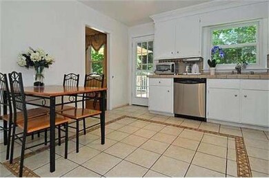 15 Walsingham St, Newton Lower Falls, MA 02462 - photo 7