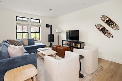 60 Landing Cir unit 60-B, Stowe, VT 05672 - photo 4