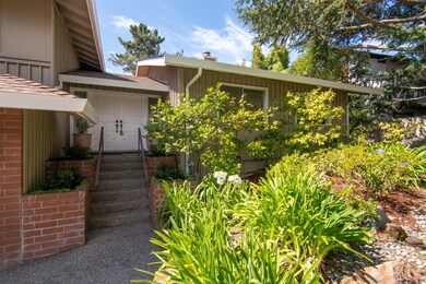 1065 Deanna Dr, Menlo Park, CA 94025 - photo 2