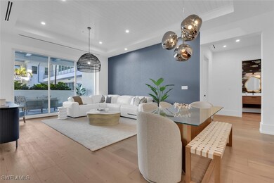 201 8th St S unit 209, Naples, FL 34102 - photo 7