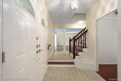 2377 Williamstown Ct, Bloomfield Hills, MI 48304 - photo 7