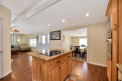 29115 Cherokee Ln, Waller, TX 77484 - photo 3