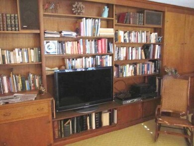 Den/Family/Great Room.