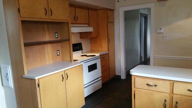 3055 Parkside Rd, Columbus, OH 43204 - photo 4