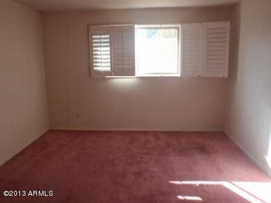 2240 E Turney Ave 4