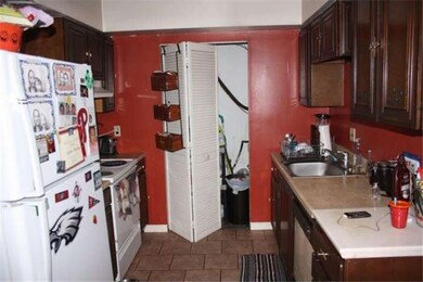 415 Colonial Dr, East Greenville, PA 18041 - photo 4