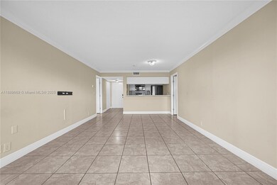8120 Geneva Ct unit 549, Doral, FL 33166 - photo 2