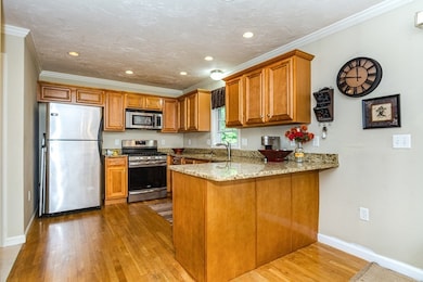 110 Smith St unit 2, Lowell, MA 01851 - photo 5