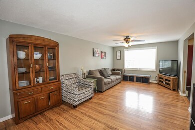 51 Dale Rd unit B, Hooksett, NH 03106 - photo 2