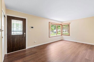 2404 George St, Rolling Meadows, IL 60008 - photo 4