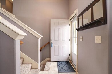 1916 Parkview Dr, Raymore, MO 64083 - photo 2