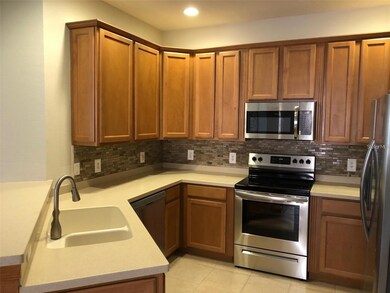 140 Shell Falls Dr, Apollo Beach, FL 33572 - photo 5