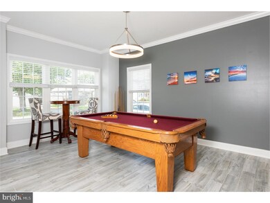 204 Sycamore Ave, Folsom, PA 19033 - photo 4