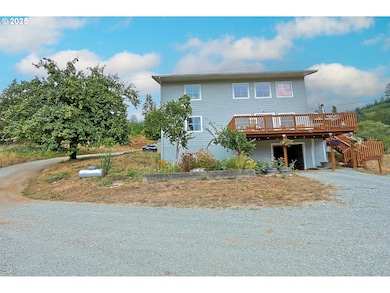 58894 Old Railroad Grade Rd, Coquille, OR 97423 - photo 4