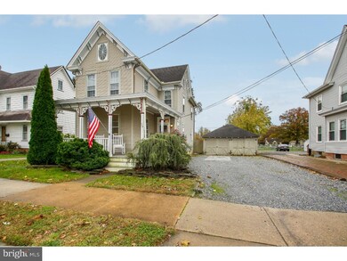 38 Dickinson St, Woodstown, NJ 08098 - photo 2