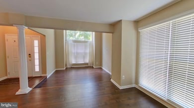 9516 Meadows Farm Dr, Owings Mills, MD 21117 - photo 4