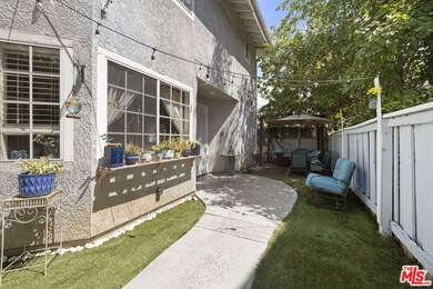 18987 Gault St, Reseda, CA 91335 - photo 2