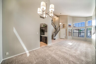893 Constitution - 07Dining Living