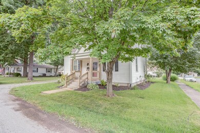 202 N Cherry St, Freeburg, IL 62243 - photo 3