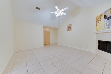 7219 Seton Lake Dr, Houston, TX 77086 - photo 5