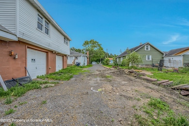 664 Laurel Dr unit Rear, Tobyhanna, PA 18466 - photo 3
