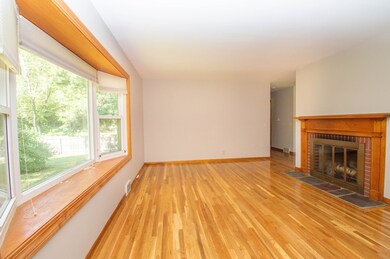 501 Rogers Ave, West Springfield, MA 01089 - photo 3