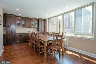 William Penn House unit 807, Philadelphia, PA 19103 - photo 3