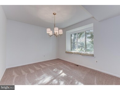 131 Windham Ct, Newtown, PA 18940 - photo 6