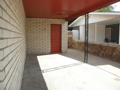 8144 Wonderland Ln, El Paso, TX 79907 - photo 5