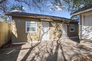 8209 Bangle St unit A, Houston, TX 77012 - photo 2