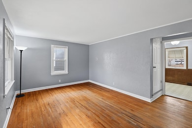 5037 Camden Ave N, Minneapolis, MN 55430 - photo 6