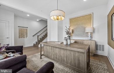 1305 Bracken Ln, Laurel, MD 20724 - photo 3