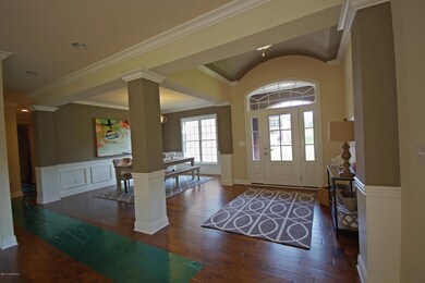 16508 Glen Lakes Dr. Foyer