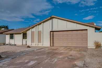 2-Car Garage