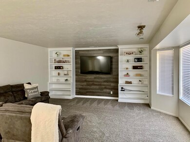 880 Mckinley Way, Saint George, UT 84790 - photo 4