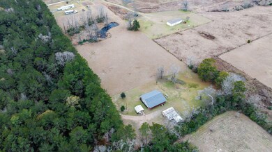 270 Burr Cemetery Rd, Anacoco, LA 71403