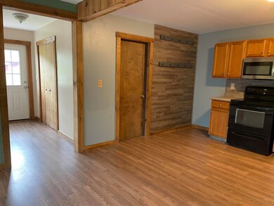 332 Main St, Saint Johnsbury, VT 05819 - photo 6