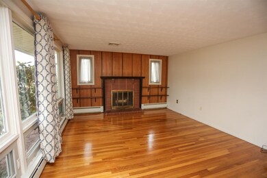 134 Crosbie St, Manchester, NH 03104 - photo 5