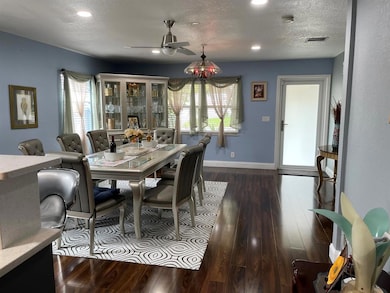 928 36th St, West Palm Beach, FL 33407 - photo 4