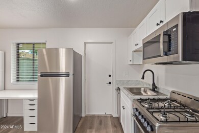 1027 E Dunlap Ave unit 2, Phoenix, AZ 85020 - photo 7