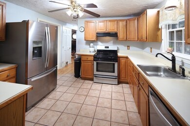 4 Silva St, Carver, MA 02330 - photo 3