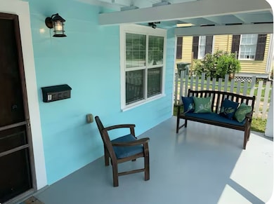 911 11th St unit 2, Galveston, TX 77550 - photo 4