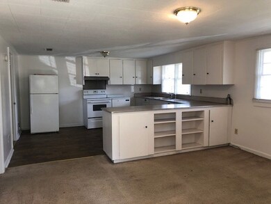 1413 Montgomery Ave, Douglas, GA 31535 - photo 2