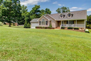 2547 Cordie Dr, Asheboro, NC 27205 - photo 2